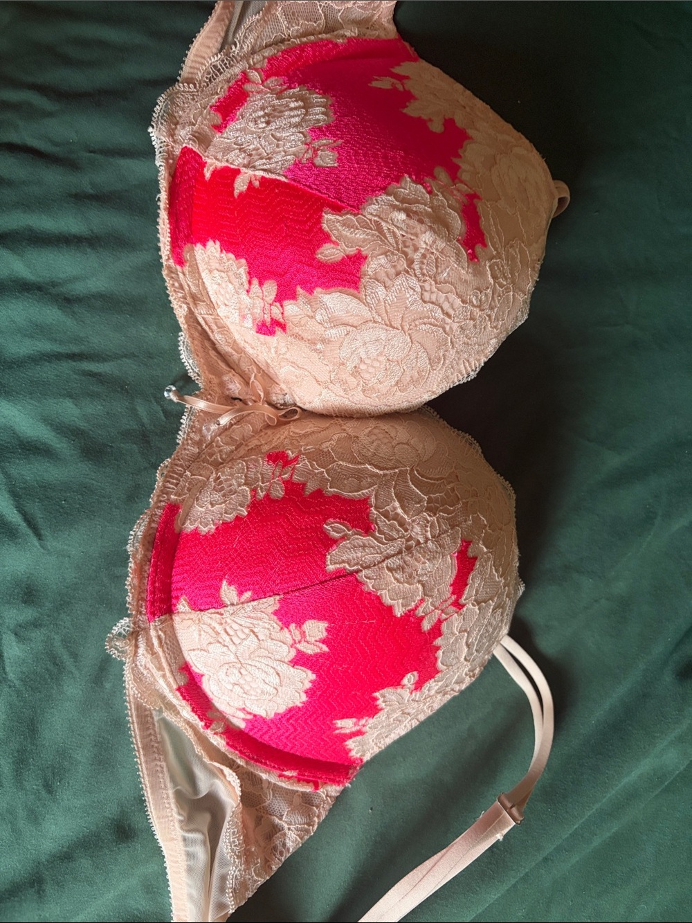 Victoria Secrets new Lace Trim Push-Up Bra in Hot Pink and Beige